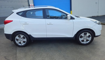 2013 Hyundai ix35 5.jpg